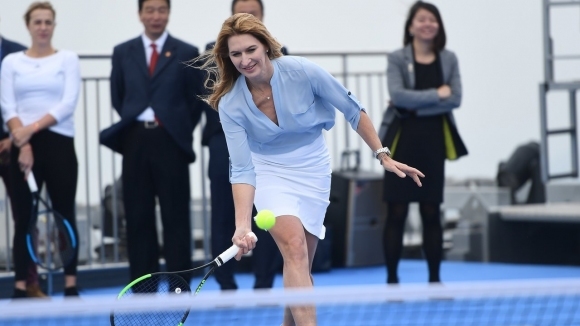 Легендарната германска тенисистка Щефи Граф вярва че Серина Уилямс може