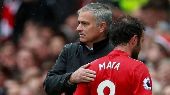 Реал Мадрид готви изненадващ трансферен ход. Според Експрес испанският гранд