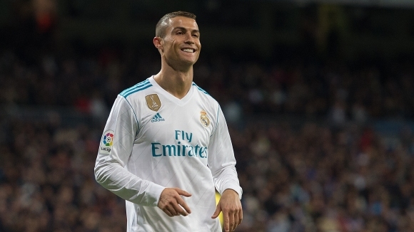 Головата немощ на Кристиано Роналдо видимо измъчва голаджията на Реал