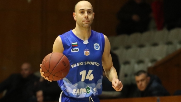 Водачът в Балканската лига по баскетбол Академик Бултекс 99 допусна