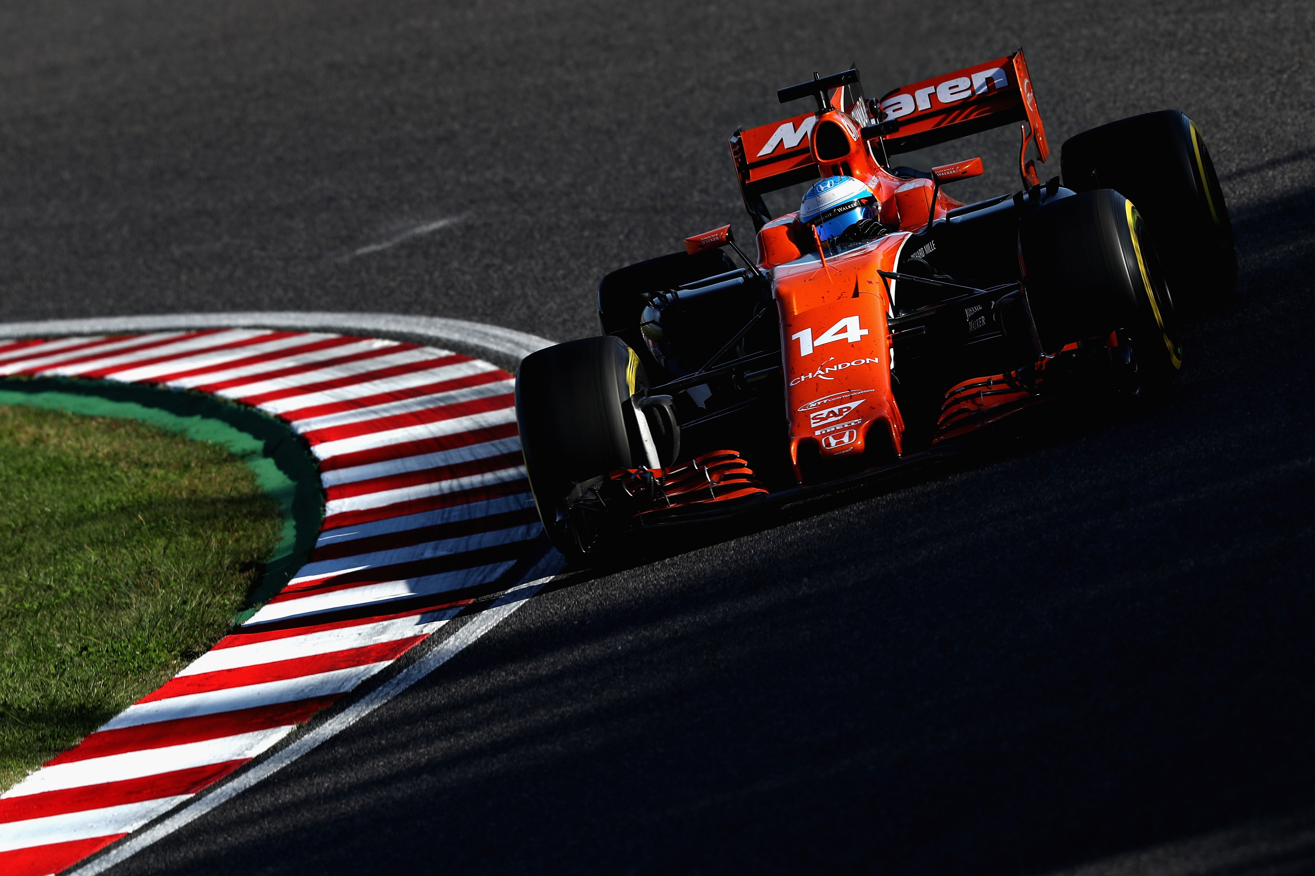 Макларън вече работят усърдно за да адаптират болида си за