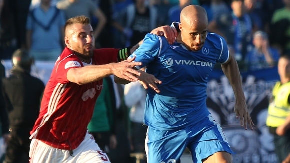 Редовният сезон в Първа професионална лига бе прополовен До края