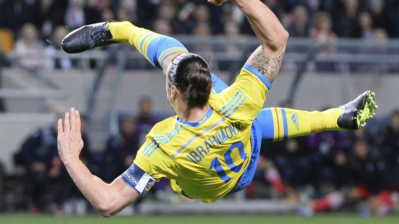 Нападателят на Манчестър Юнайтед Златан Ибрахимович отново напомни за себе