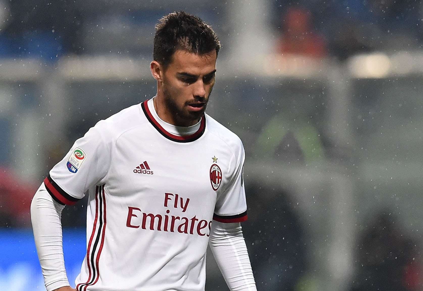 Нападателят на Милан Сусо призна че има откупуваща клауза в