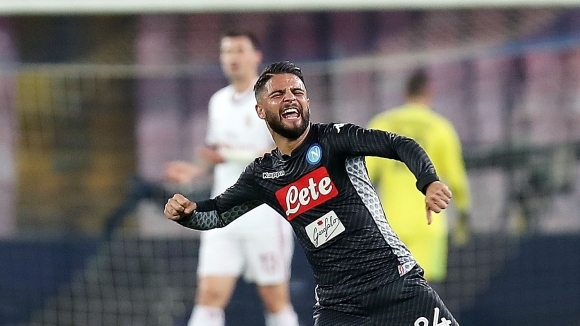 Отборите на Наполи и Милан играят при резултат 0 0