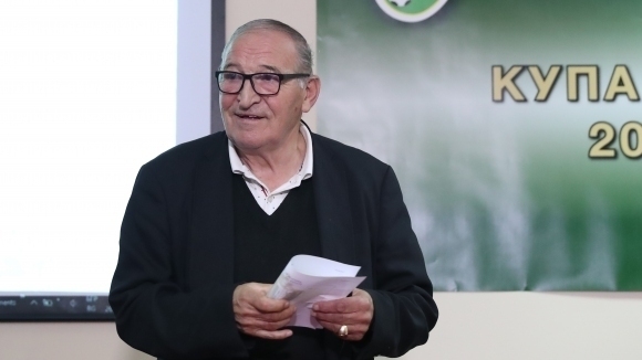 Почетният президент на ЦСКА София Димитър Пенев отправи критика към футболистите