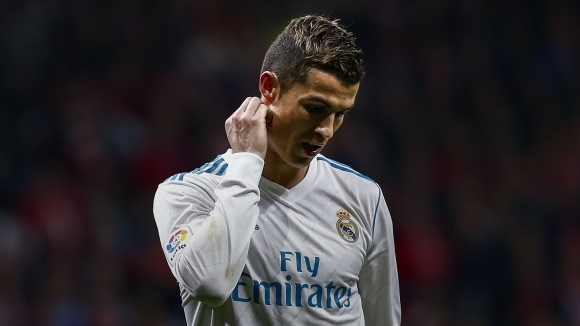 Съдийските неволи на Реал Мадрид са основна тема на днешното