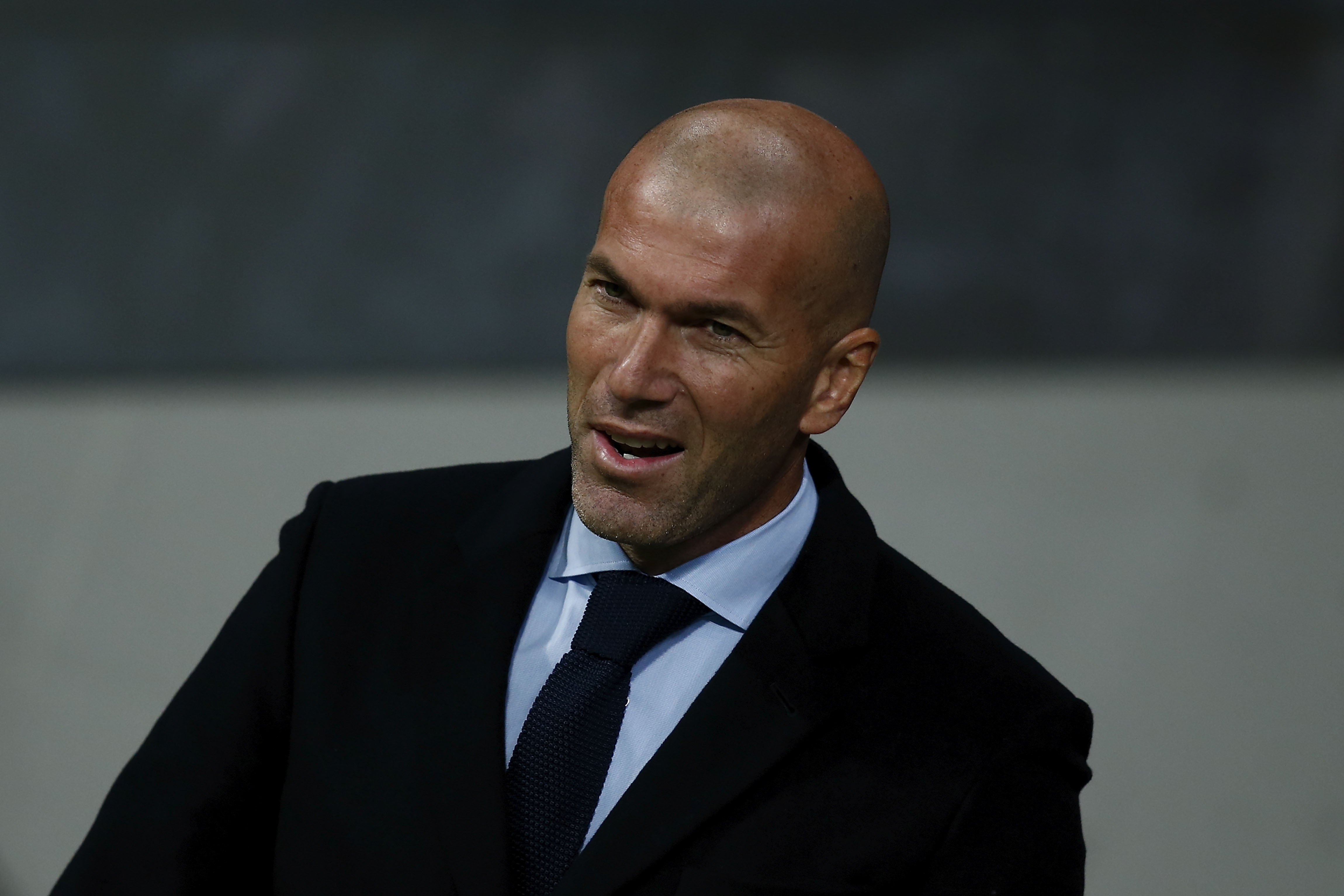 Треньорът на Реал Мадрид Зинедин Зидан демонстрира спокойствие независимо от