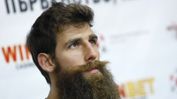 Баскетболните национали Чавдар Костов и Асен Великов се надяват на