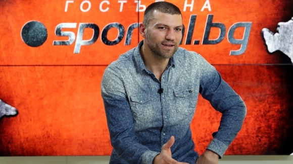 Тервел Пулев бе поредният участник в рубриката “Гостът на Sportal.bg”