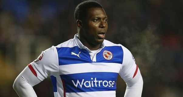 Якубу Айекбени който е бивш нападател на Евертън и Портсмут