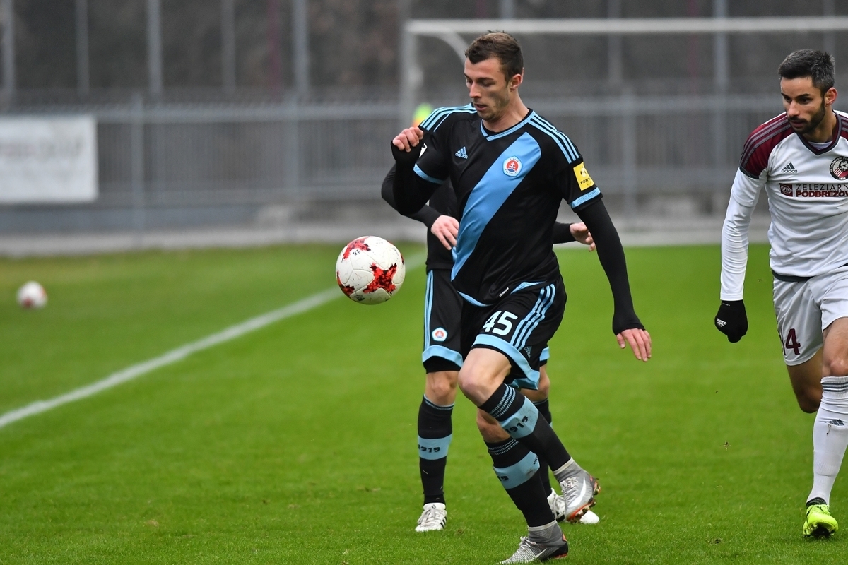 Отборът на Слован се издъни в гостуването си на последния