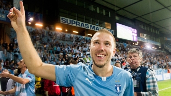 Левски може да се размине с шведския защитник Антон Тинерхолм.