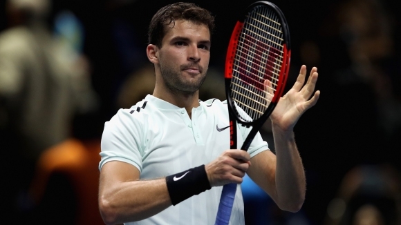 По време на награждаването си като шампион във финалния турнир