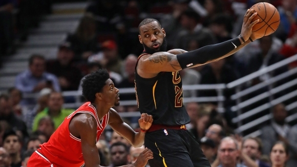 Кливланд записа 12-а поредна победа след 113:91 в залата на