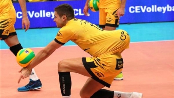 Волейболният национал Николай Пенчев и полският гранд СКРА Белхатов тръгнаха