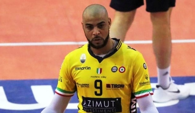 По рано през седмицата стана ясно че френската волейболна звезда