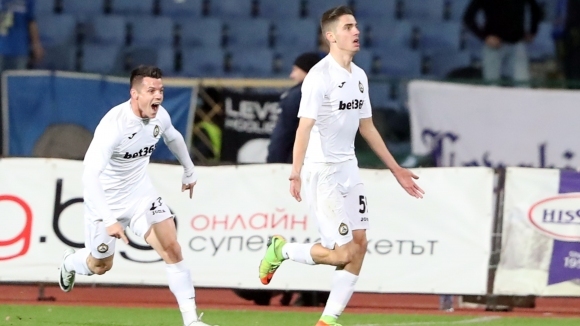 Младият бранител на Славия Андреа Христов заяви че отборът заслужено