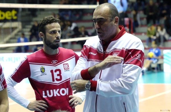 Волейболният отбор на Нефтохимик 2010 Бургас записа 8 а победа в