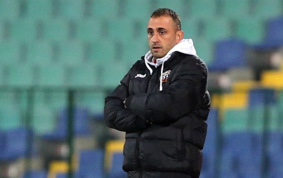 Ивайло Петев ще бъде 13-ият български треньор, който ще води
