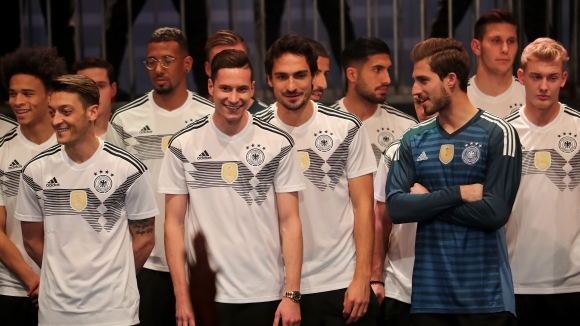 Националният отбор на Германия ще изкара подготвителен лагер в Италия