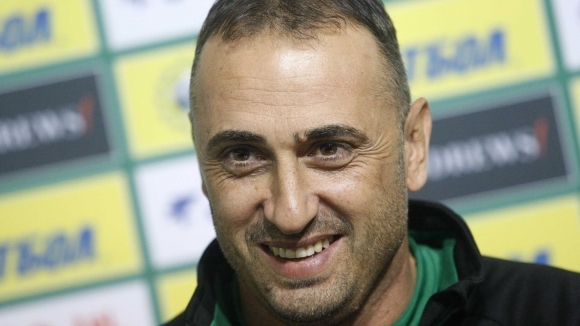 Бившият селекционер на България Ивайло Петев коментира своя дебют начело