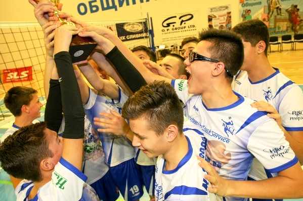 Младите надежди на волейболен клуб Сливнишки герой Сливница спечелиха първото