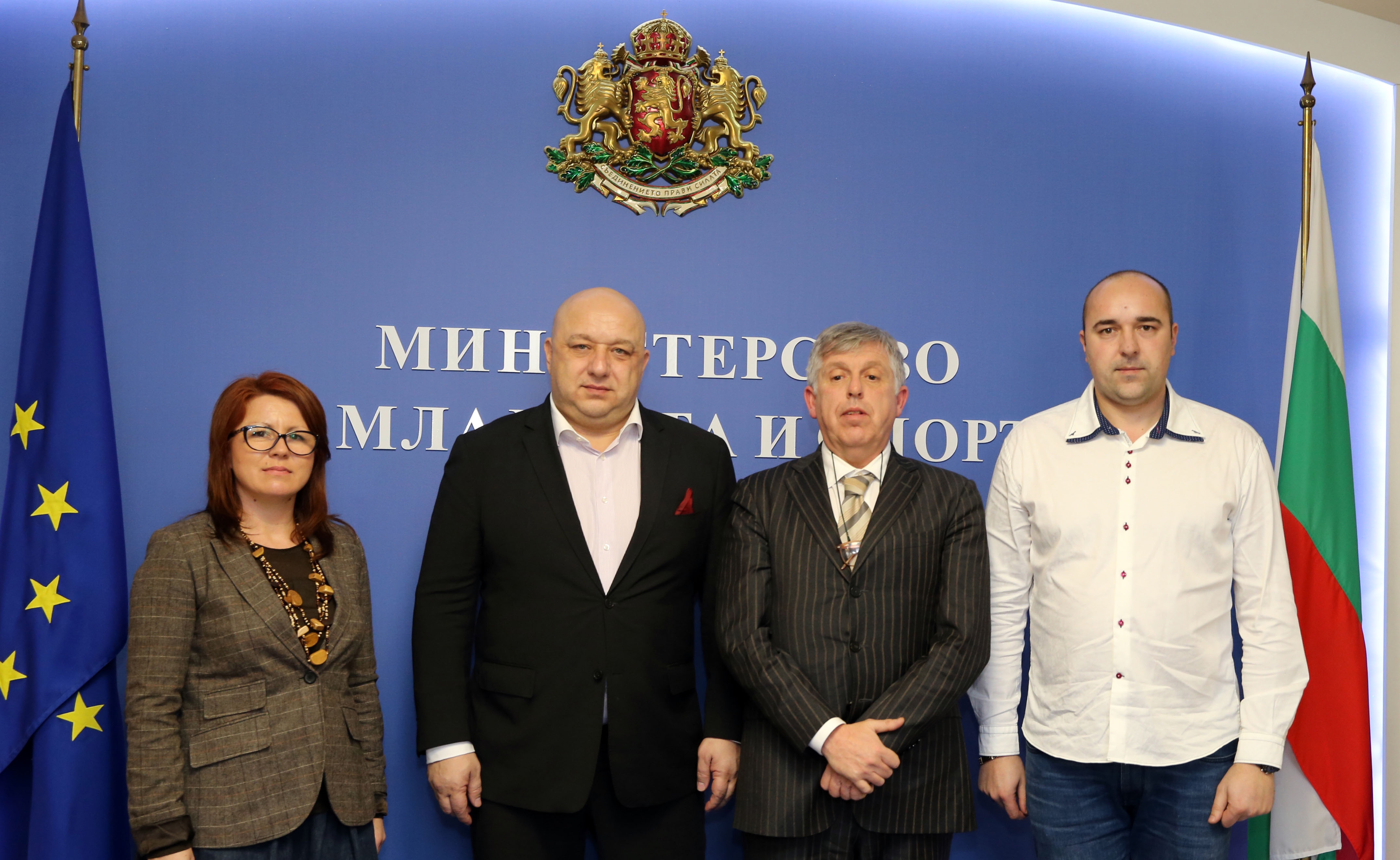 Министърът на младежта и спорта Красен Кралев се срещна с