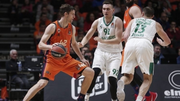 Жалгирис победи Валенсия като гост със 71 63 19 16 15 20 20 10