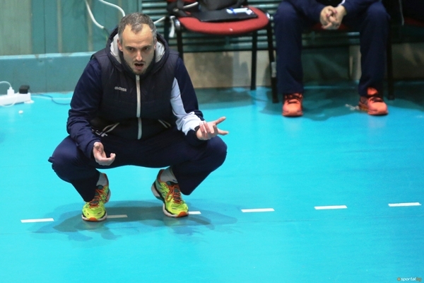 Наставникът на волейболния Левски Радослав Бакърджиев коментира категоричния успех на