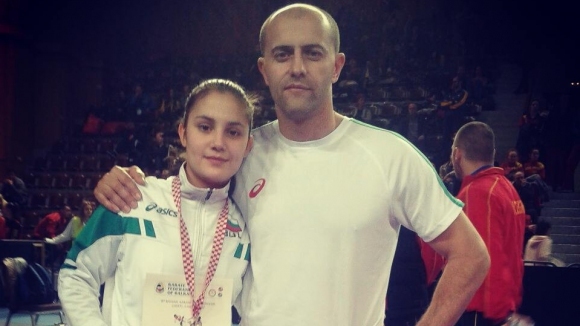 Европейската шампионка по карате Ивет Горанова от Плевен си поставя
