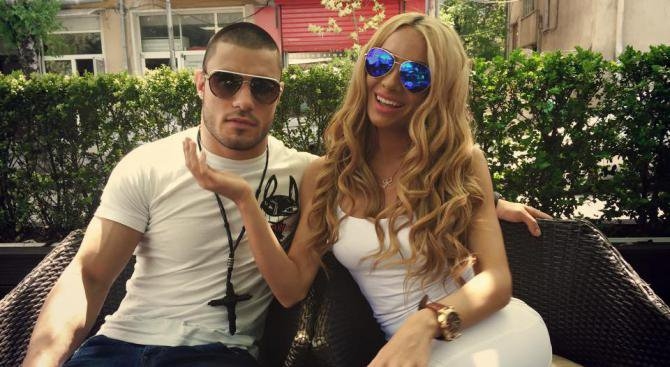 ММА боецът Георги Валентинов натири любимата си Златка Райкова