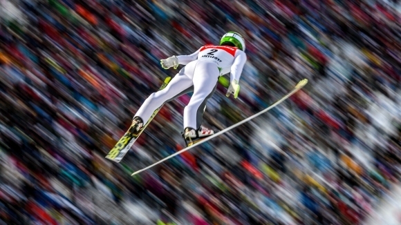 Българският ски скачач Владимир Зографски отпадна след първите скокове във второто