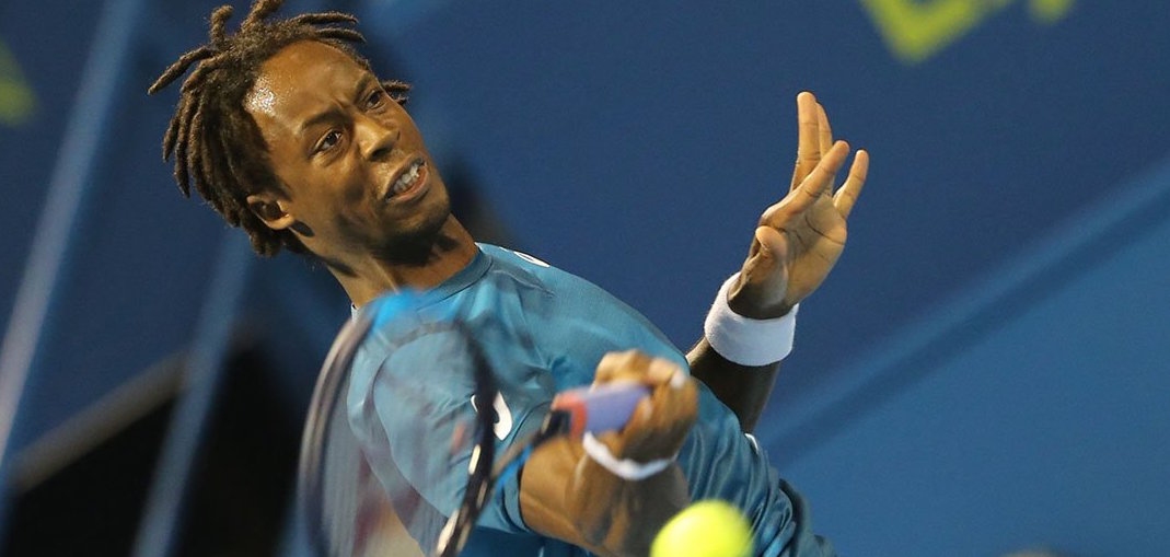 Водачът в схемата Доминик Тийм се класира за 1 4 финалите на