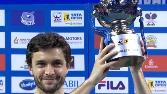 Французинът Жил Симон спечели титлата на турнира по тенис за