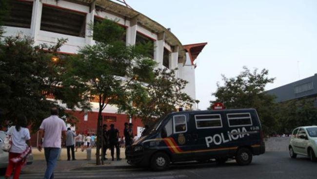Испанските власти съобщиха че 23 ма човека са арестувани заради учасите