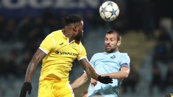 Нападателят на Левски Жуниор Мапуку празнува днес своя 28 и