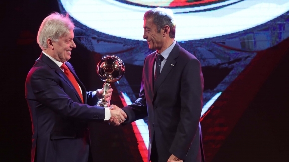 Бившият шеф на БФС Валентин Михов заяви че смята че