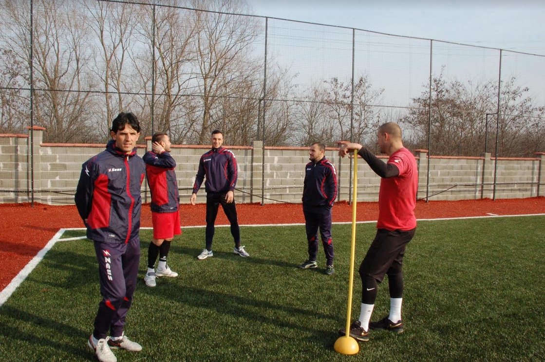 Шестима нови футболисти се включиха в първата тренировка на Кариана