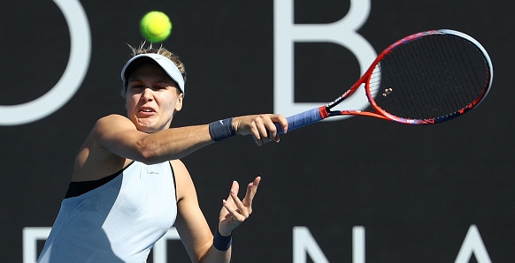 Бившата финалистка на Уимбълдън Южени Бушар ще изпадне от Топ