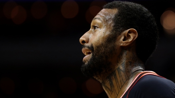 Маями измъкна победата с 90 89 като гост на Торонто