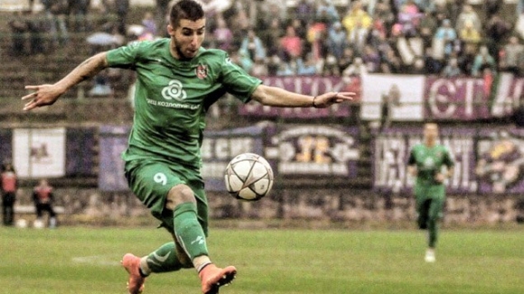 Юношата на Левски Тодор Чаворски се раздели с лидера във