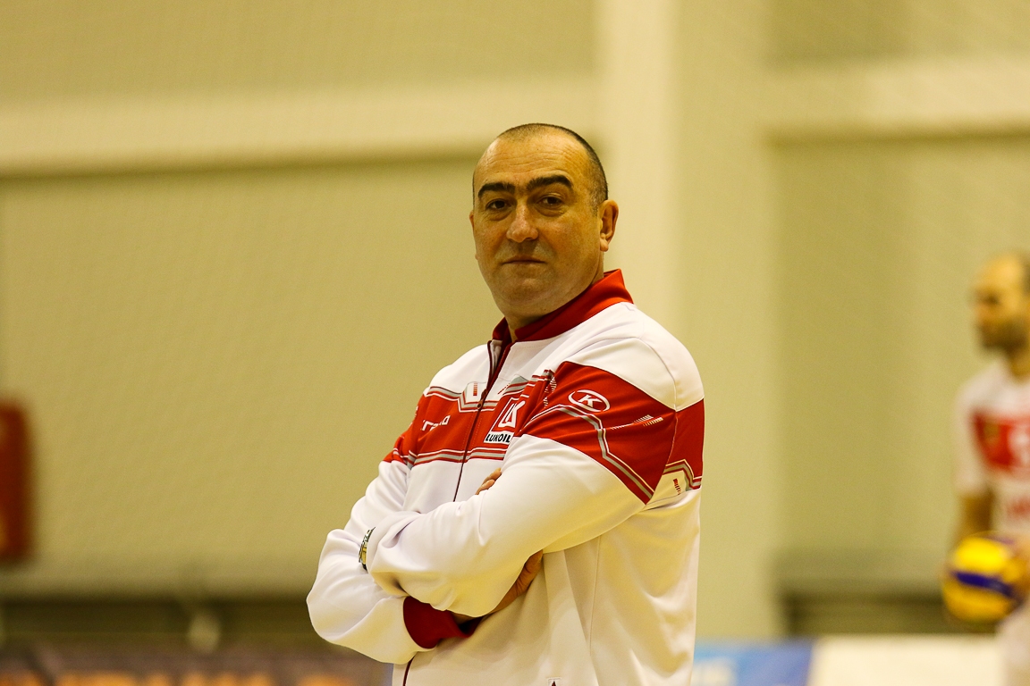 Старши треньорът на Нефтохимик 2010 Найден Найденов сподели пред BGvolleyball com своите