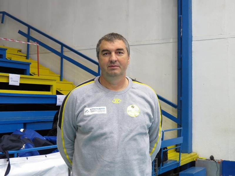 Старши треньорът на Миньор Петьо Драгиев коментира пред BGvolleyball com причините
