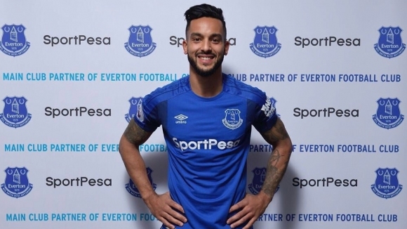 Новото попълнение на Евертън Тио Уолкът е бил от другата