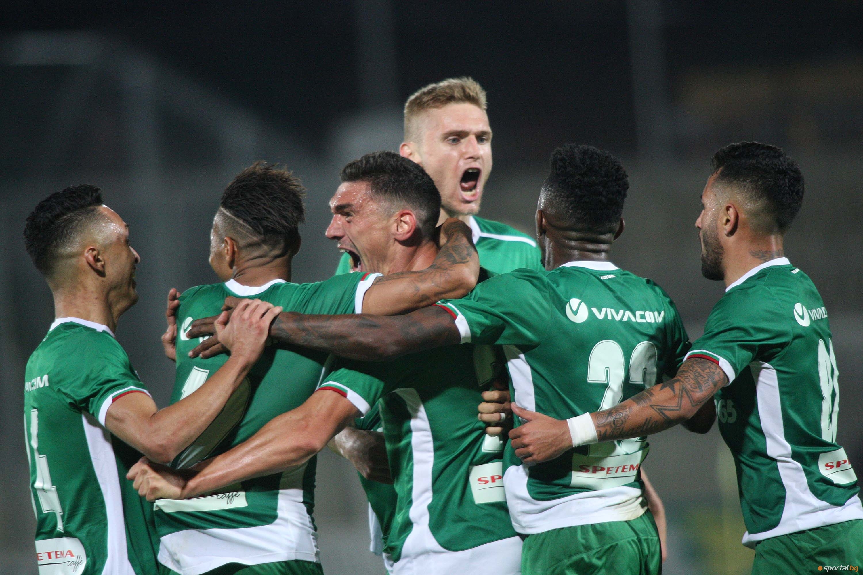 Селекционерът на Латвия Александър Старковс похвали тренировъчния процес на Лудогорец