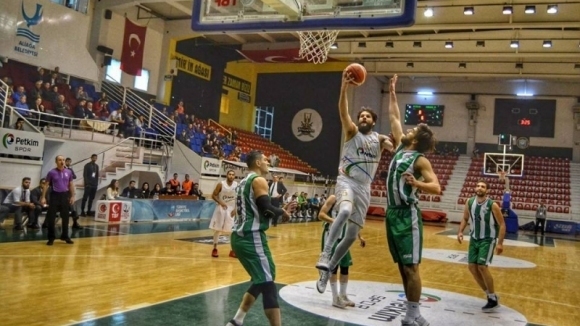 Калоян Иванов отбеляза 8 точки за тима на Петким който