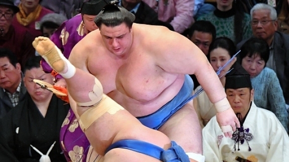 Даниел Иванов Аоияма записа шеста победа на Новогодишния турнир по сумо