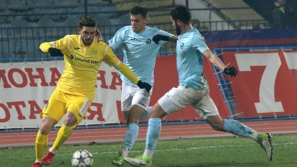 Бразилец от третодивизионен френски отбор пристигна на проби в Дунав