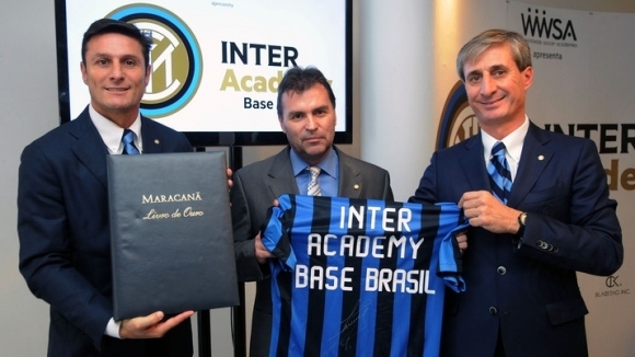 Техническият директор на Inter Academy Марко Монти пристига у